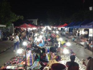 Der Nachtmarkt in Luang Prabang © 2017